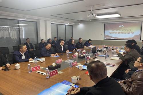 05f3db6c3f55604fb483a5a8b40c533